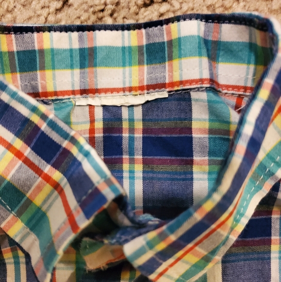 Plaid Button-Up Shirt - Picture 2 of 3